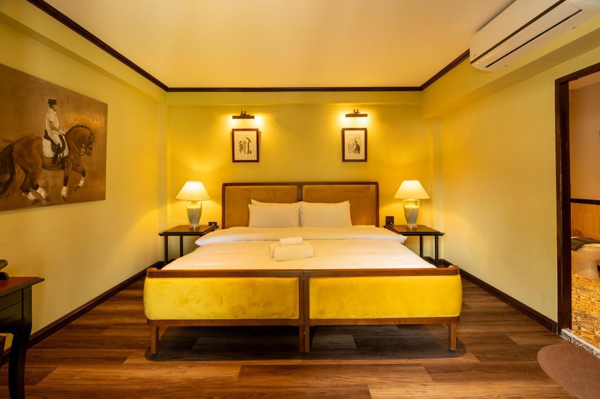 Akara House Sukhothai - Luxury Riverside Residence Экстерьер фото